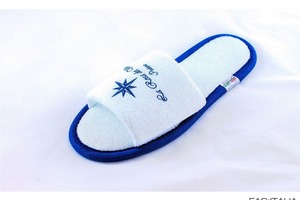Ciabatte in spugna personalizzate con serigrafia Ciabatte in spugna personalizzate con serigrafia