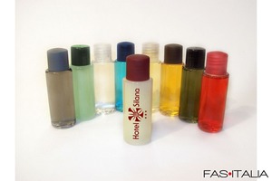Flacone personalizzato bagnoschiuma 45 ml 1000 pz Flacone personalizzato bagnoschiuma 45 ml 1000 pz